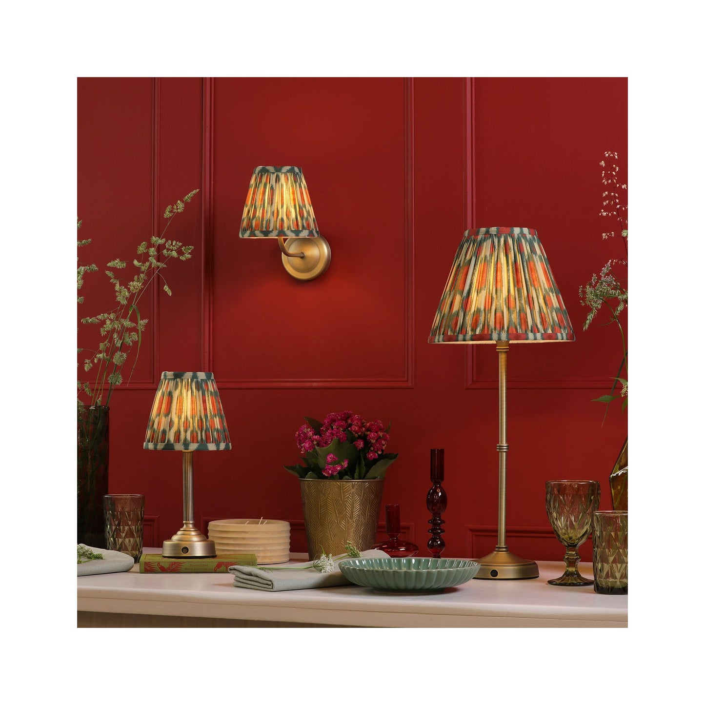 Navarro Rechargeable Wall Light