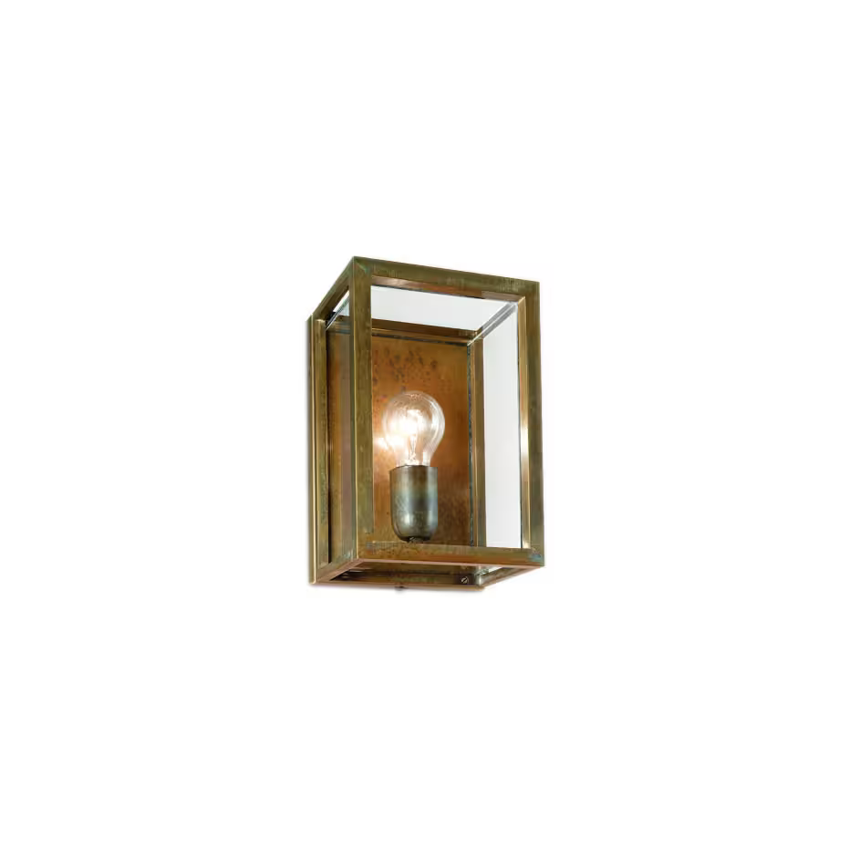 Quadro Outdoor Wall Light