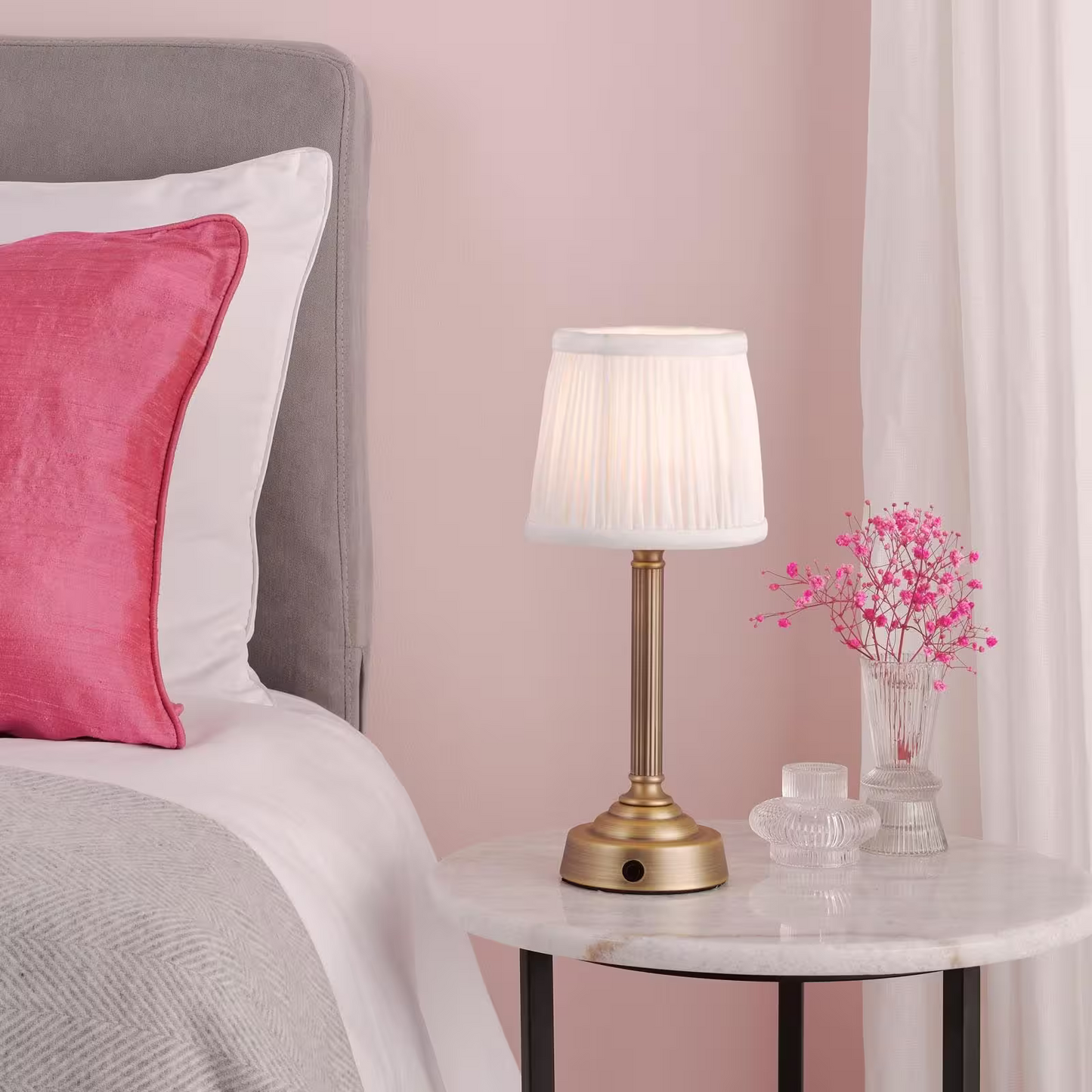 Virgil Rechargeable Table Lamp