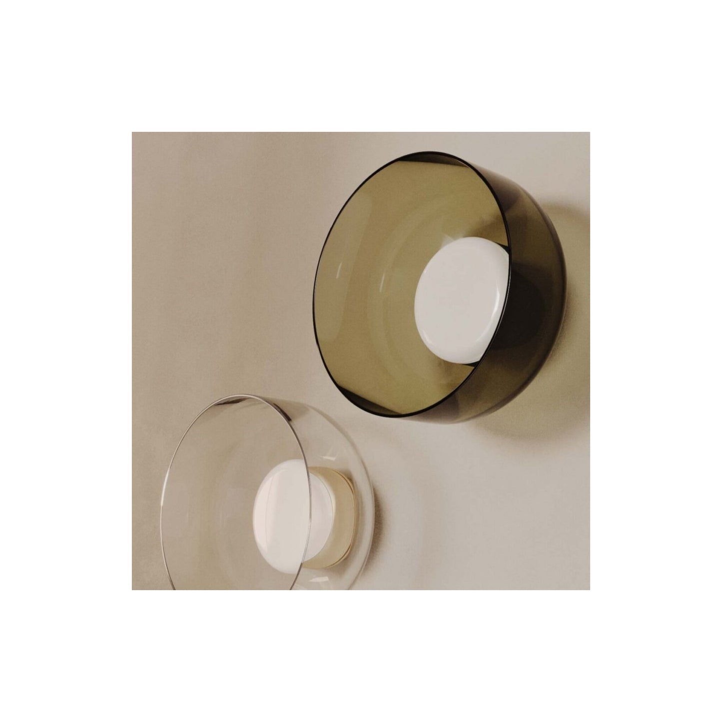 Ipon Wall Light