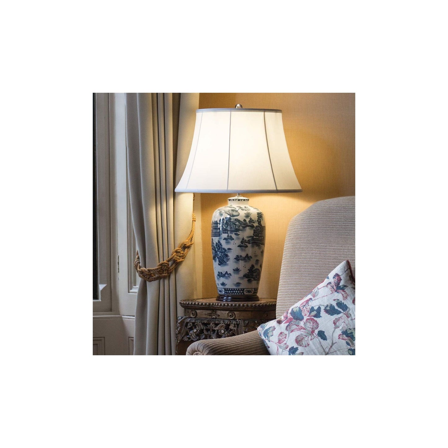 Blue Traditional 1-Light Table Lamp in Blue and White with Cream Shade