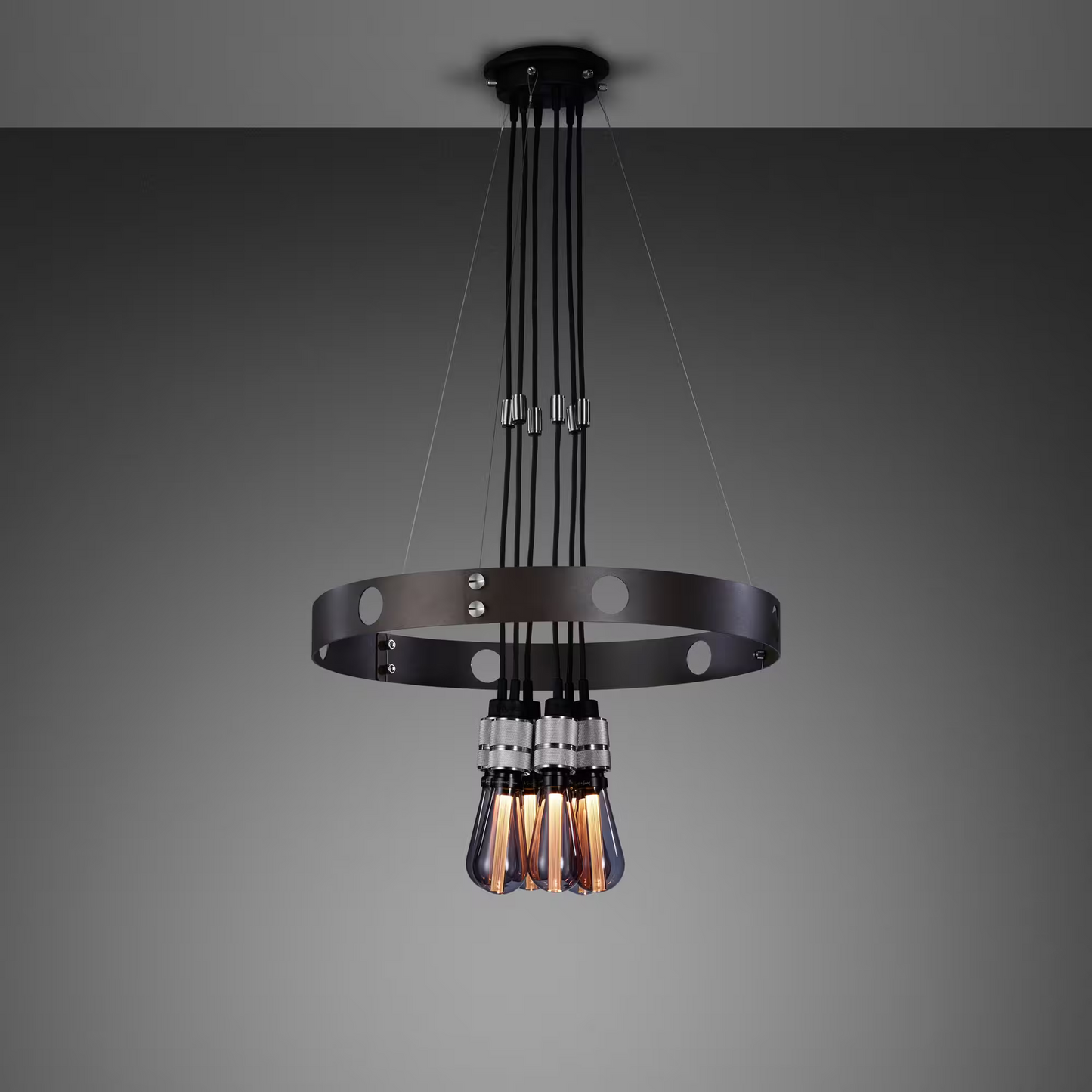 Hero 3m Pendant Chandelier