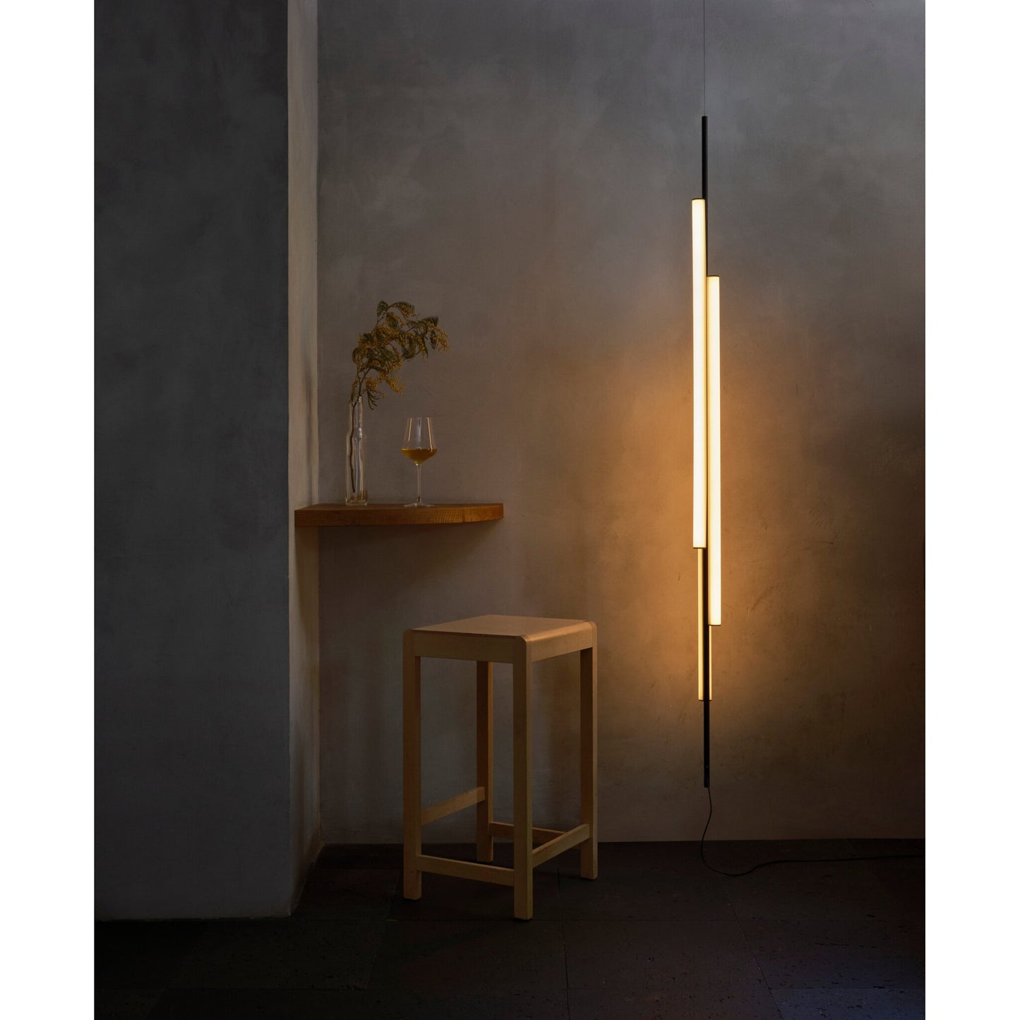 Ambrosia Vertical Plug-In Pendant