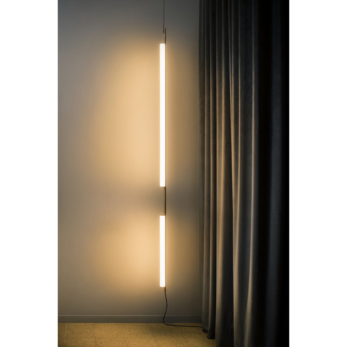 Ambrosia V235 Plug-in Pendant