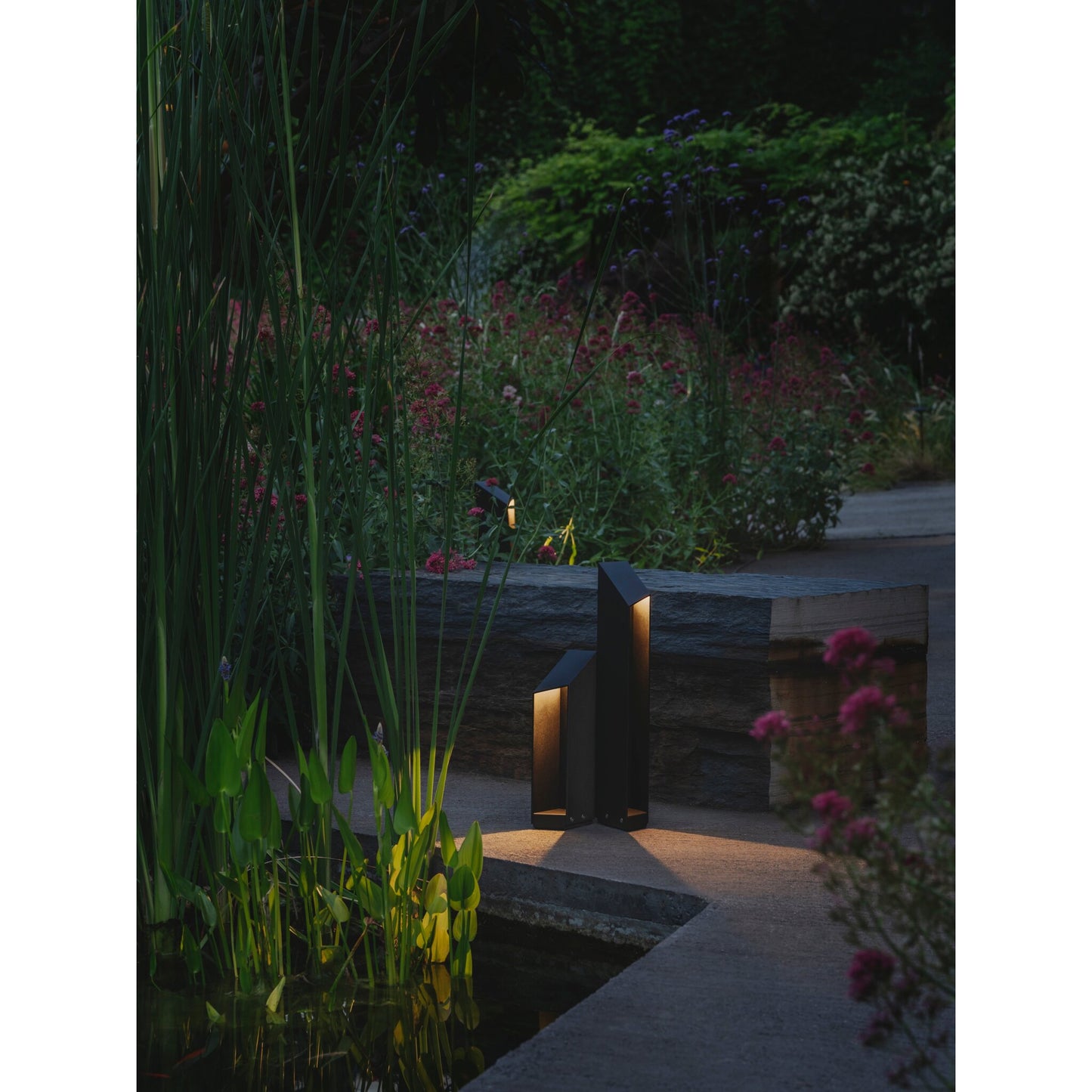 Domus Bollard Light
