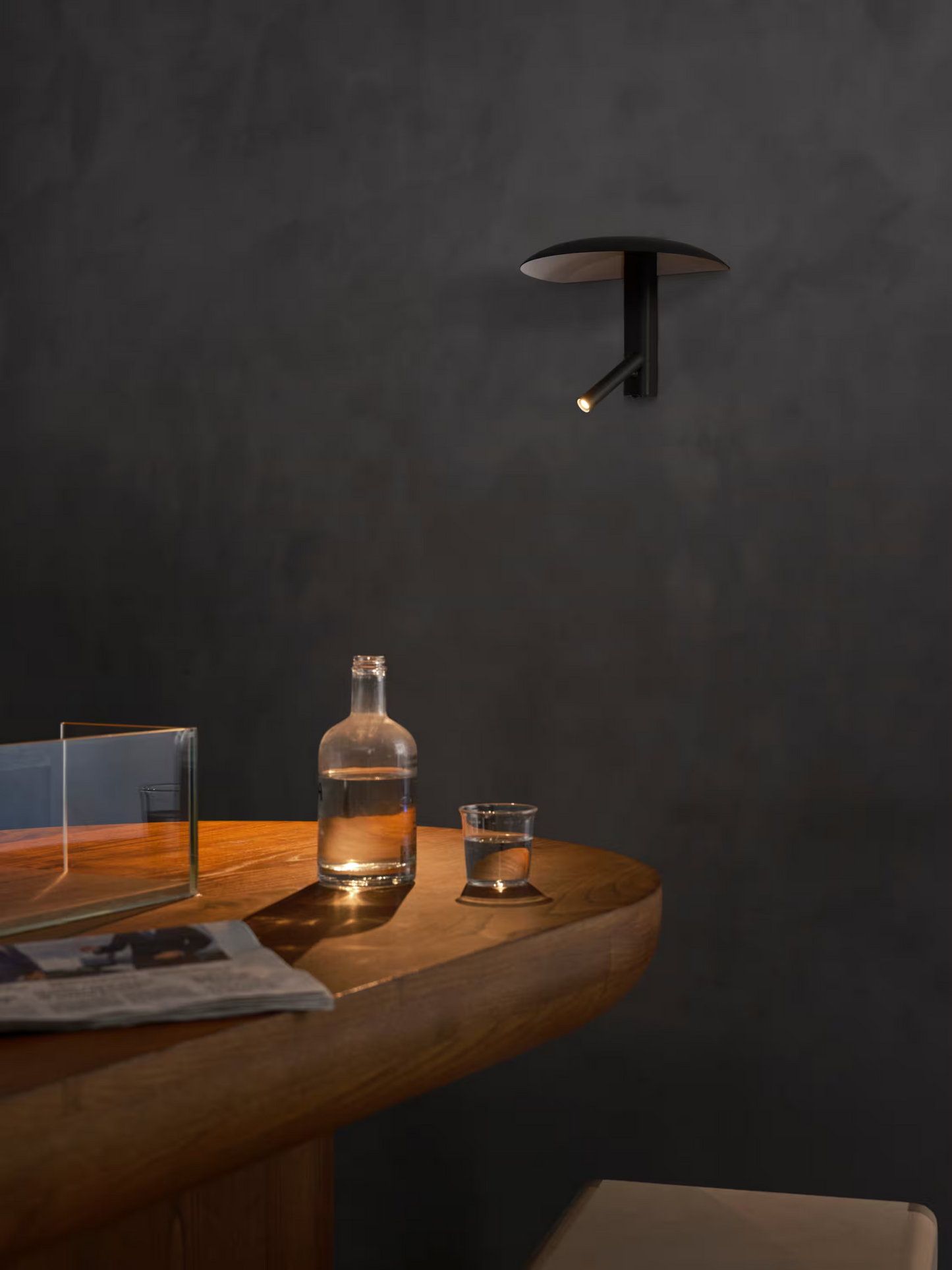 Konoha LED Wall Light