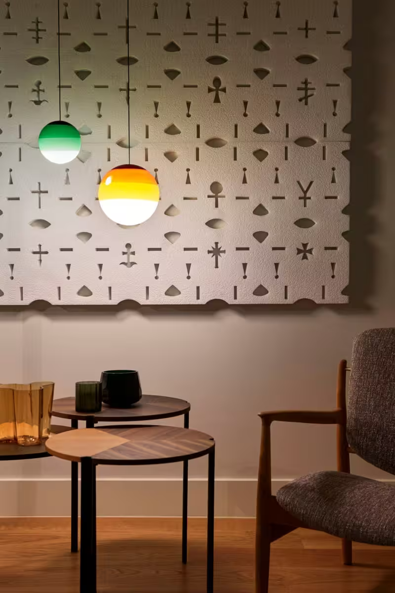 Dipping Light 40 LED Pendant