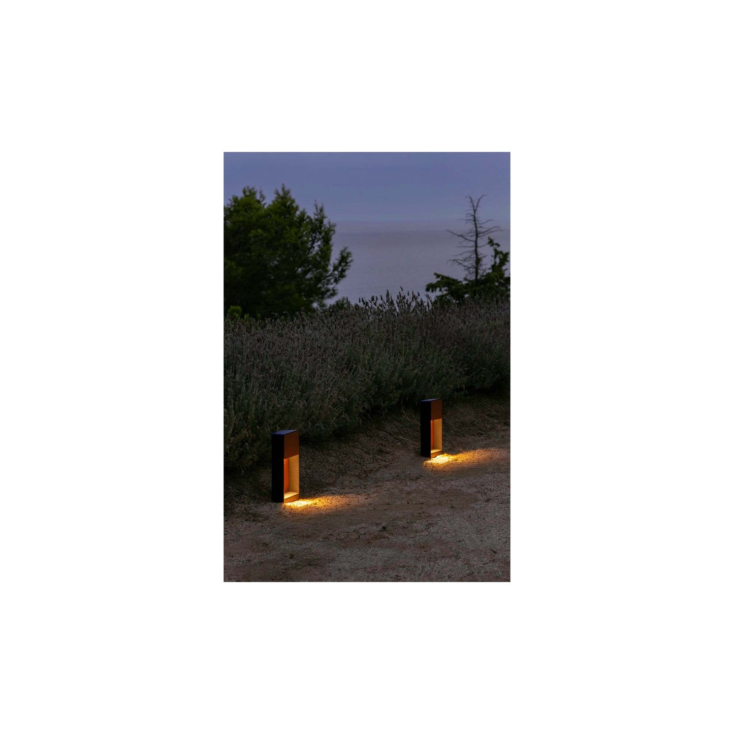 Lab B 35 LED Bollard IP65