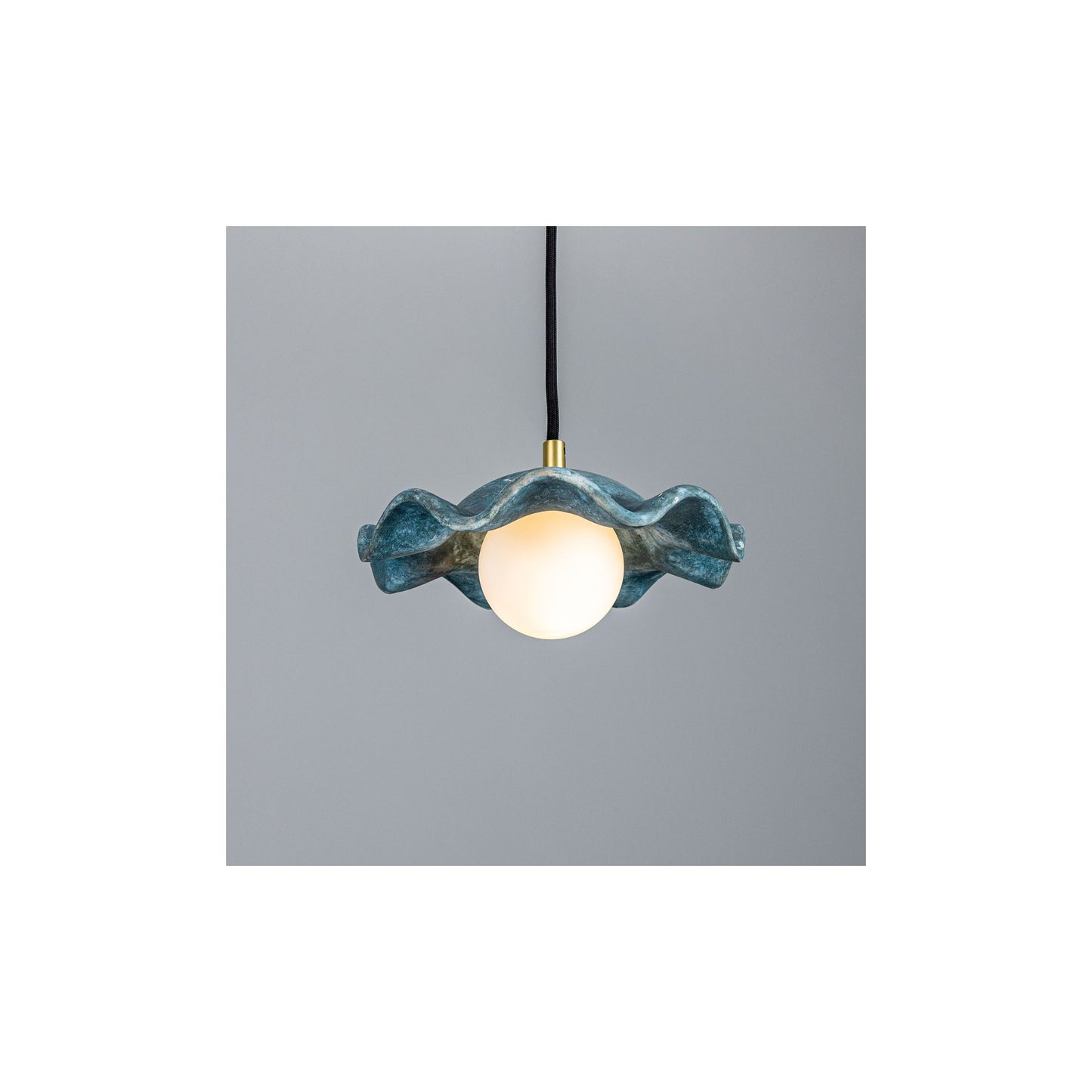 Rivale Pendant with Wavy Ceramic Shade
