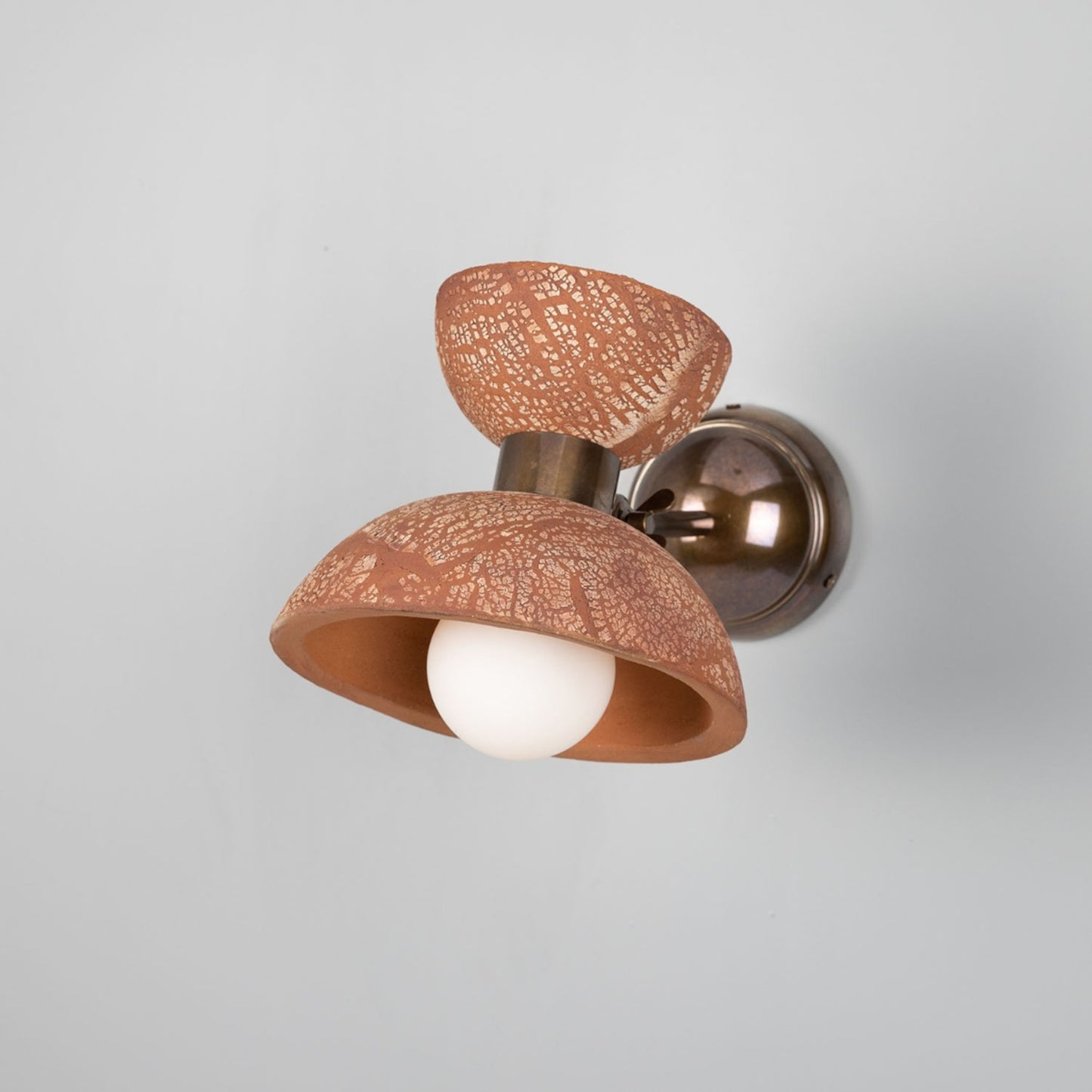Nakaii Organic Ceramic Wall Light
