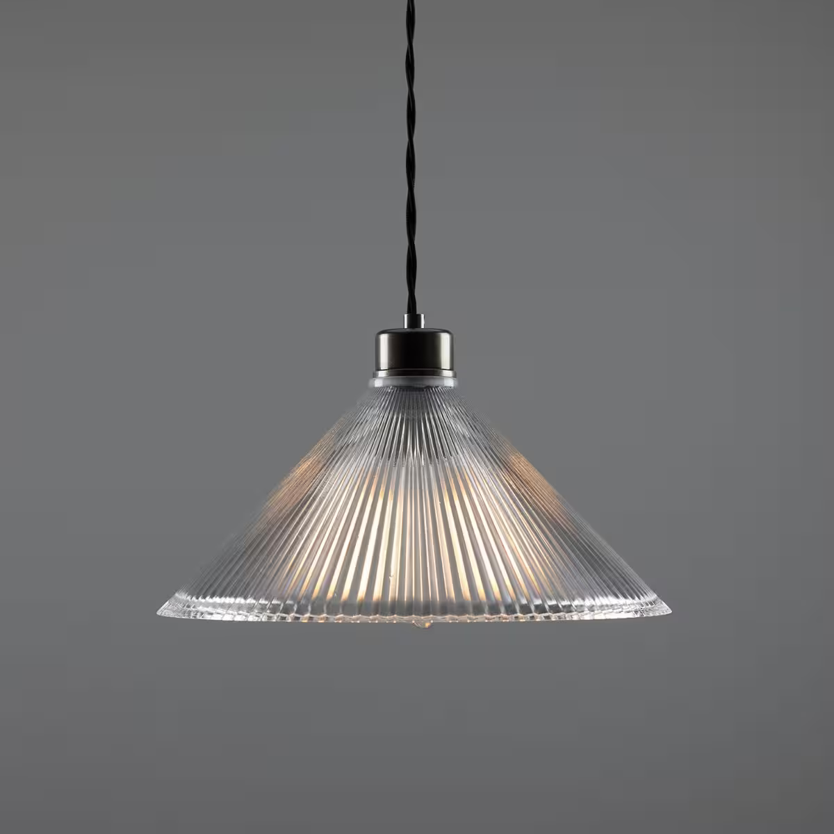 Rebell Prismatic Glass Pendant