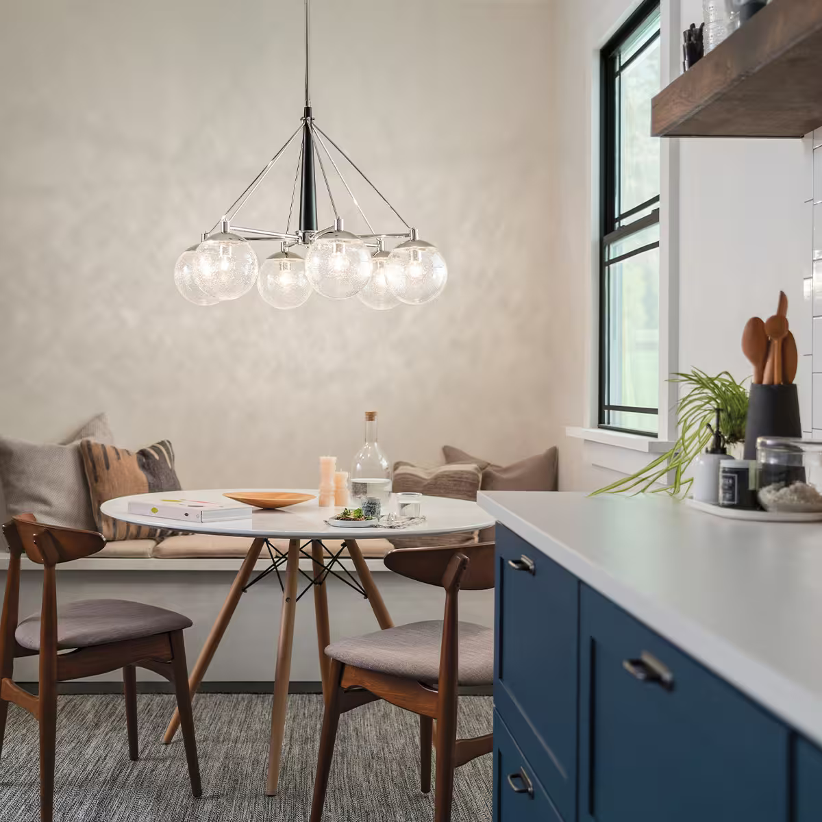 Marilyn 6-Light Chandelier