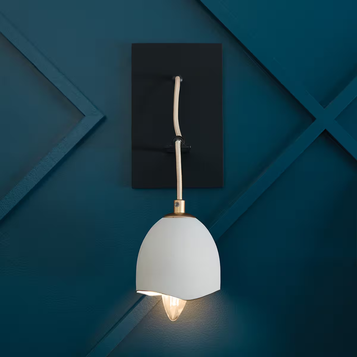Nula 1-Light Wall Light