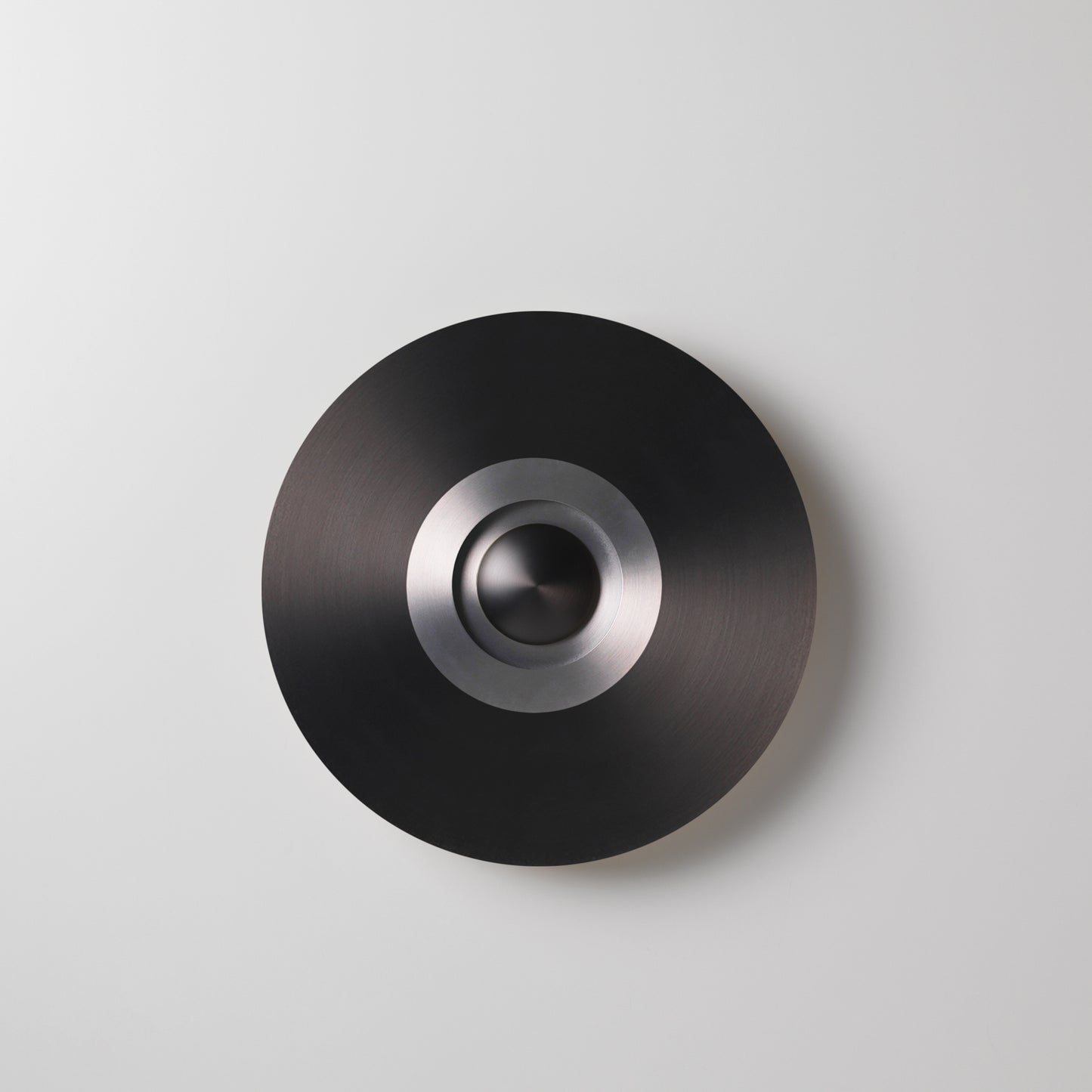 Earth Sober LED Wall Light with Disc Shaped Metal