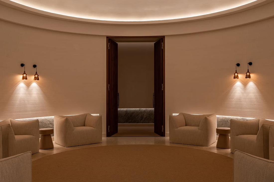 Hospitality Lighting Design: Crafting Atmosphere in Restaurants and Hotels