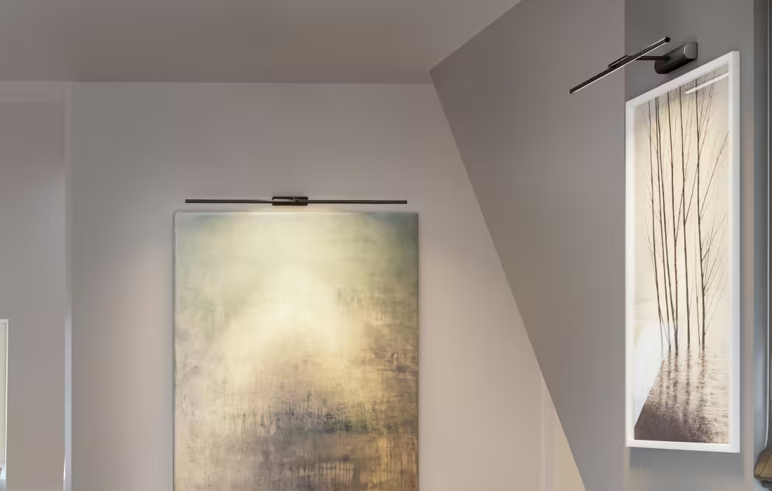 Airy Picture Light