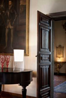 Aoy Table Lamp