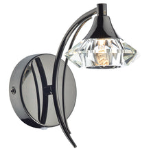 Dar Luther Wall Light