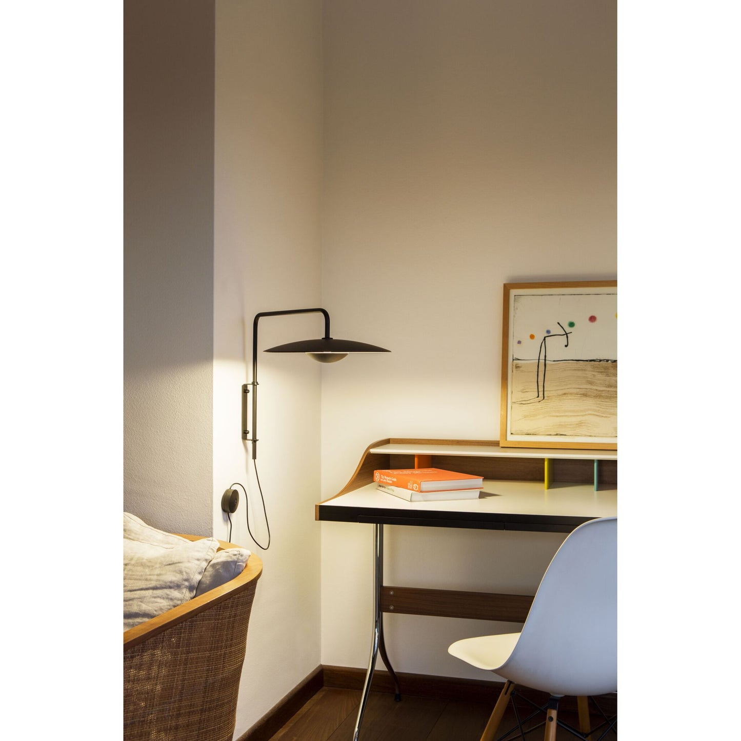 Ginger A Large Hardwired Large LED Wall Light
