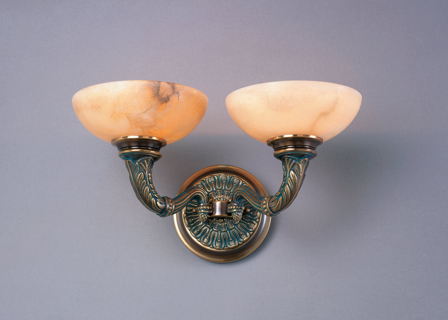 Royal Heritage 2-Light Wall Bracket