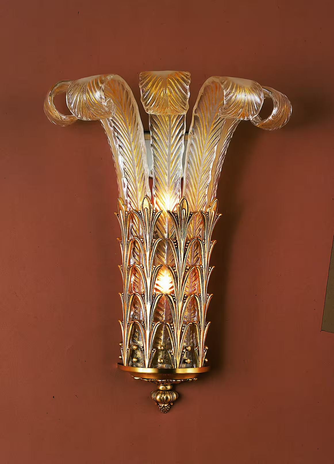 Royal Heritage Wall Bracket