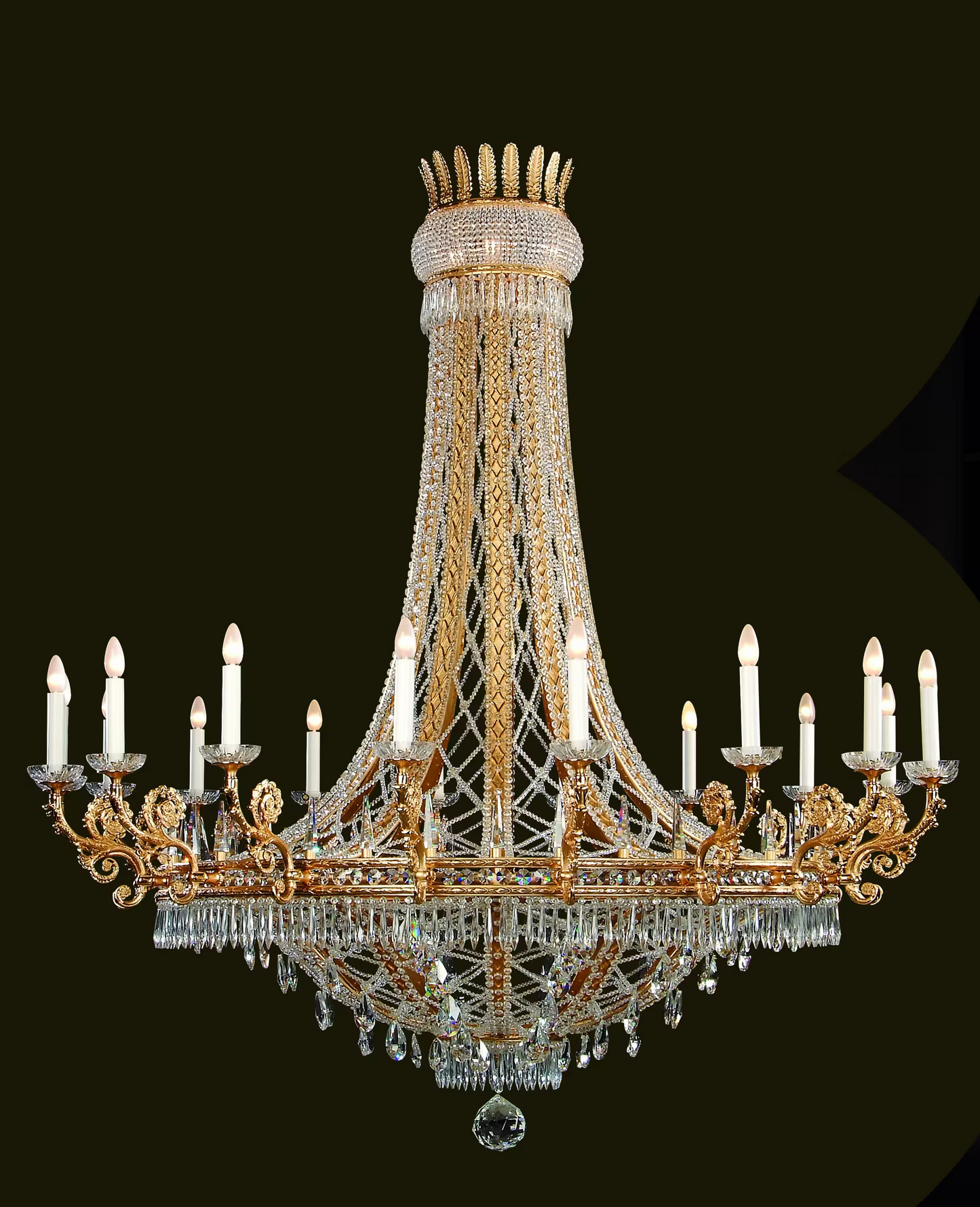 Royal Heritage Chandelier Light