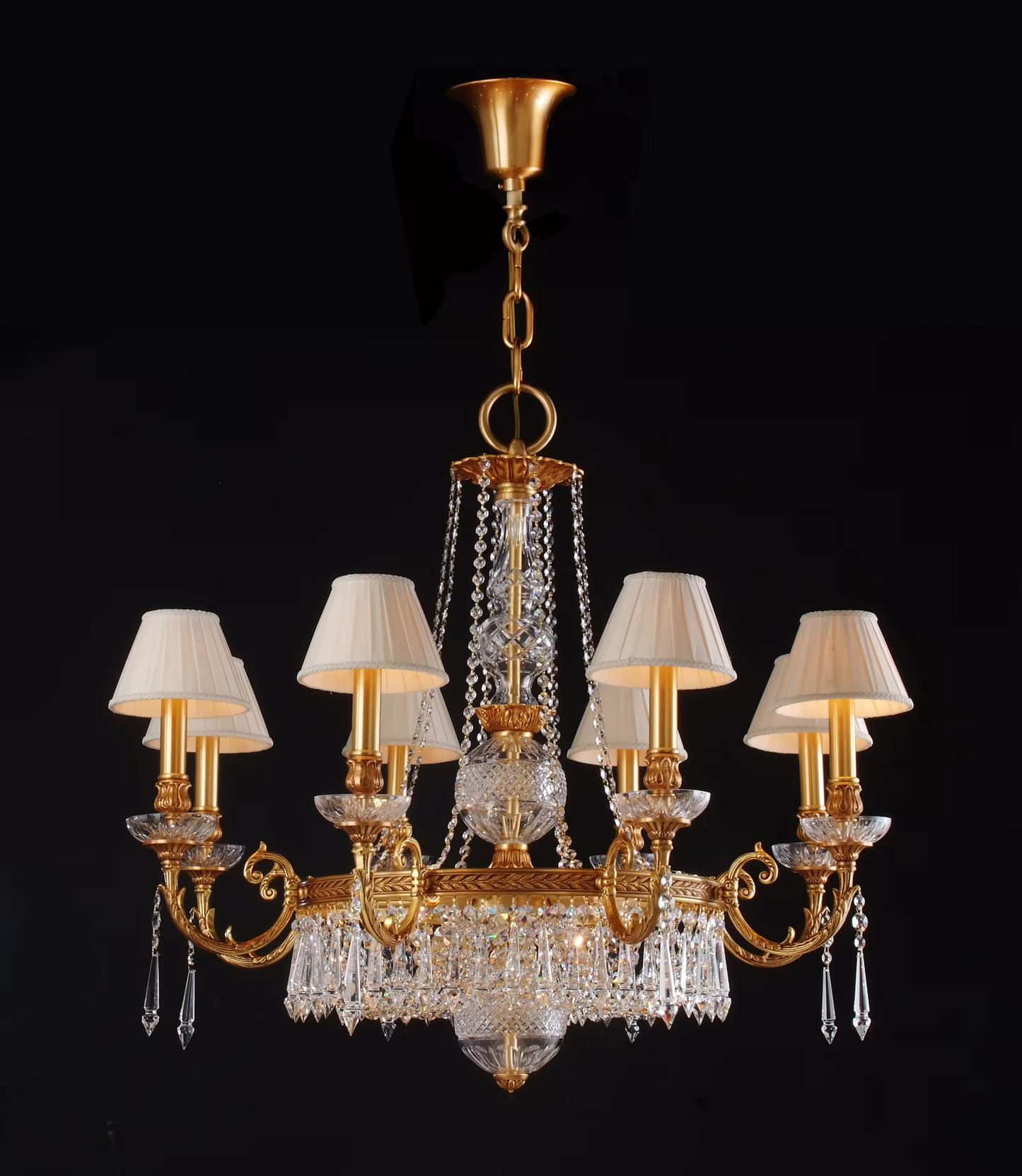 Royal Heritage 8+4 Light Chandelier
