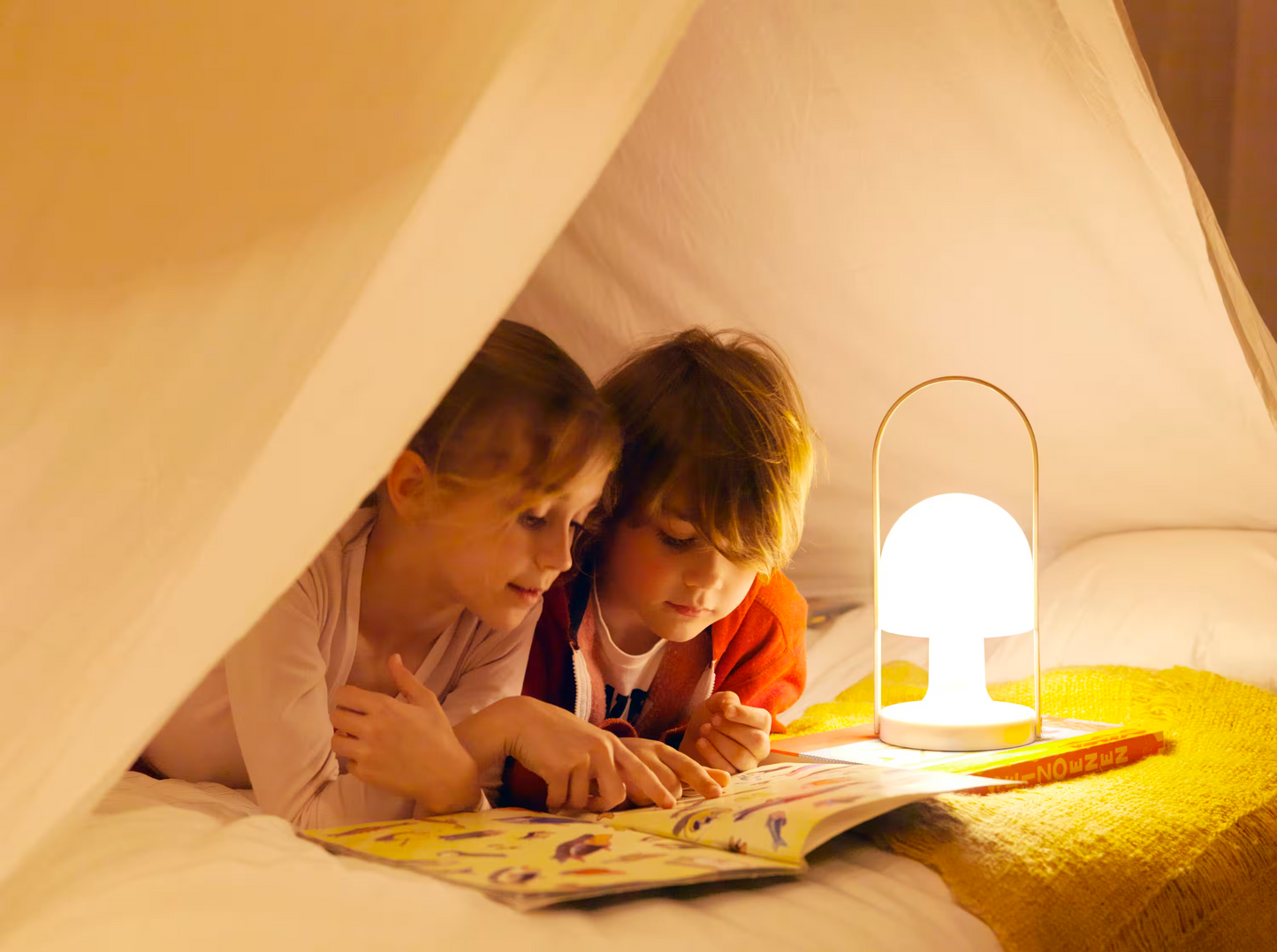 FollowMe LED Portable Table Lamp