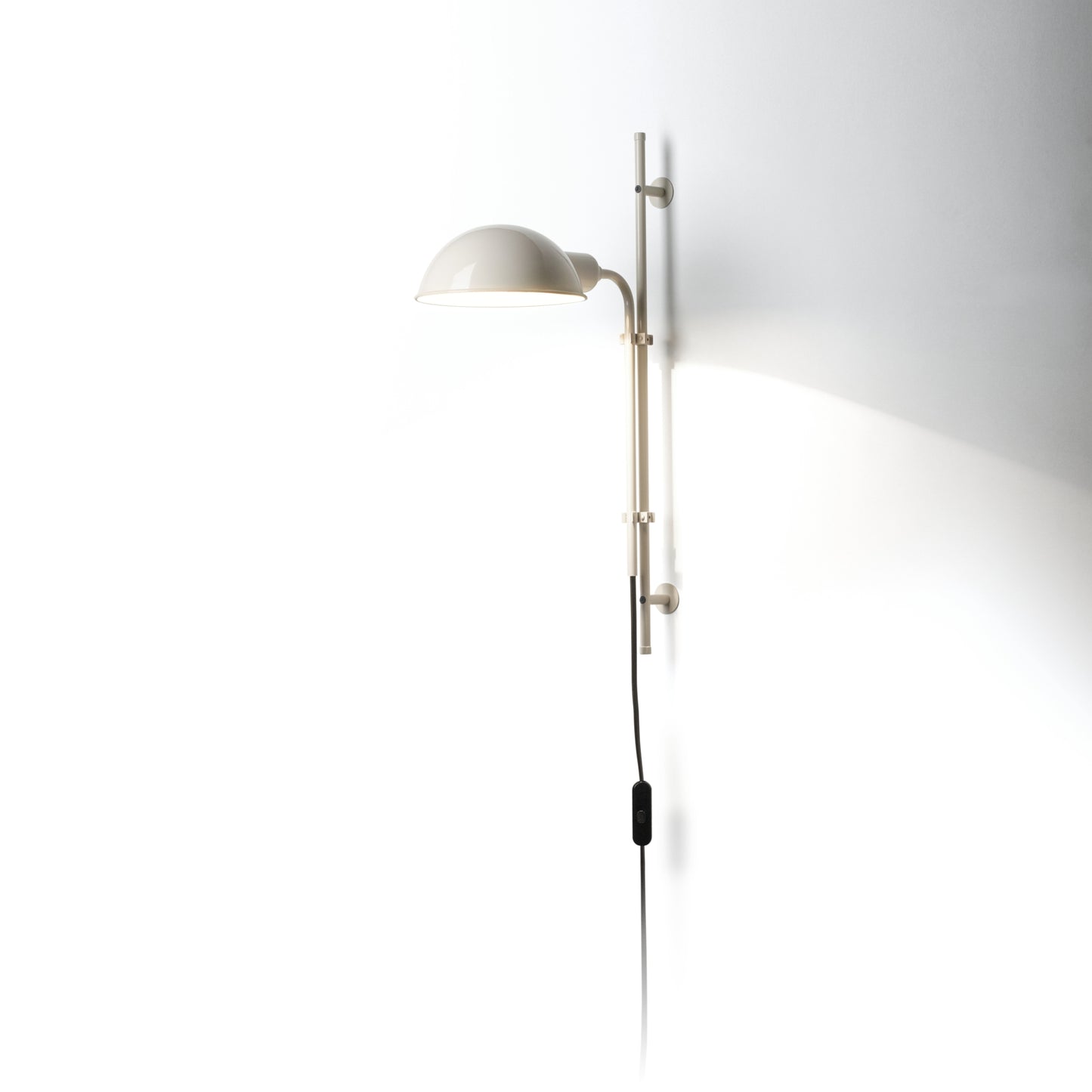 Funiculi A Wall Light