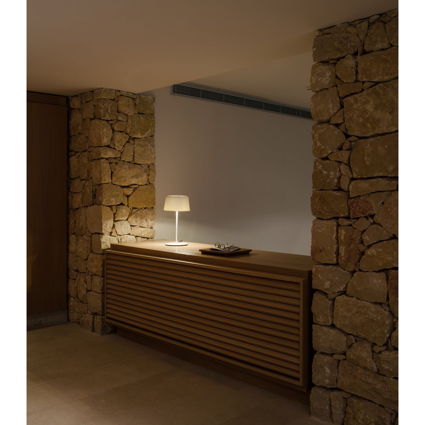 Warm Mini Screen Table Lamp