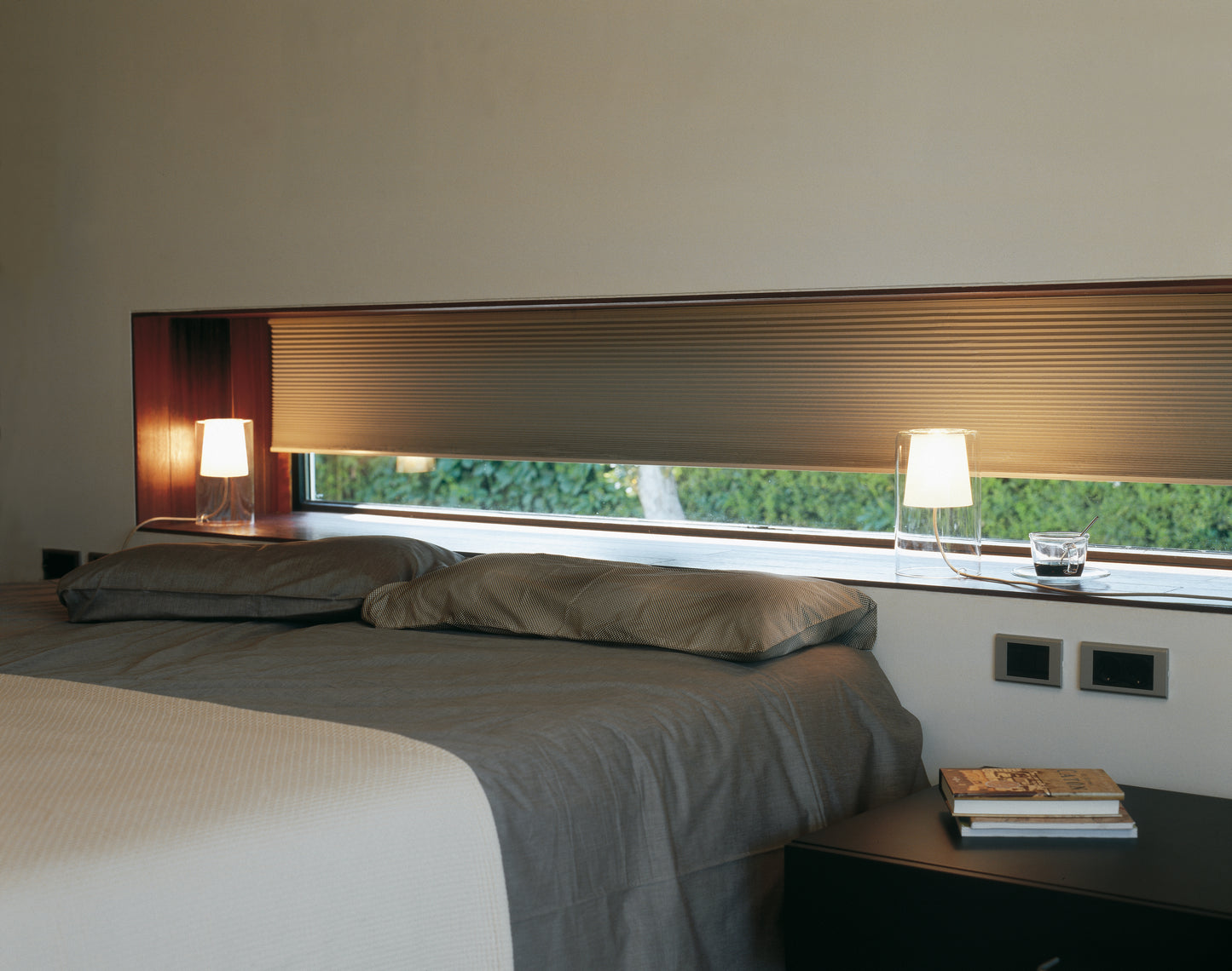 Join Small Table Lamp