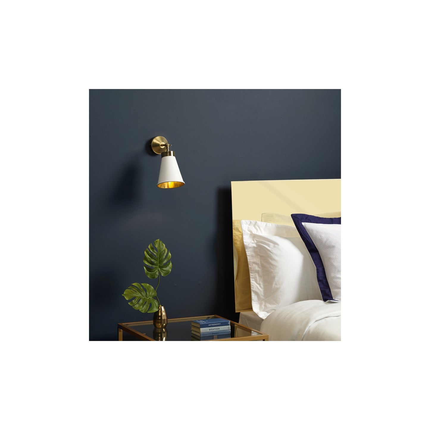 Hyde Single Wall Light