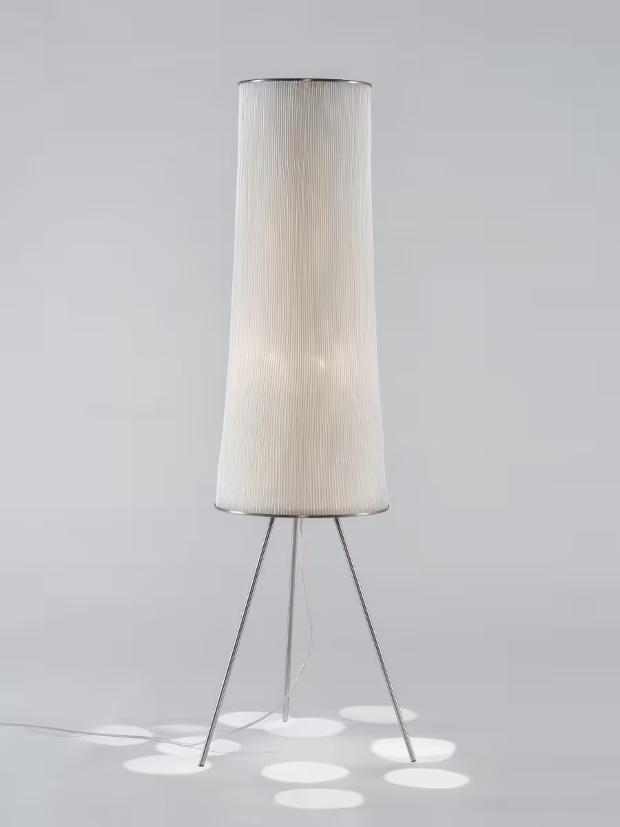 Ura Medium Floor Lamp with Painted Stainless Steel Mesh Shade