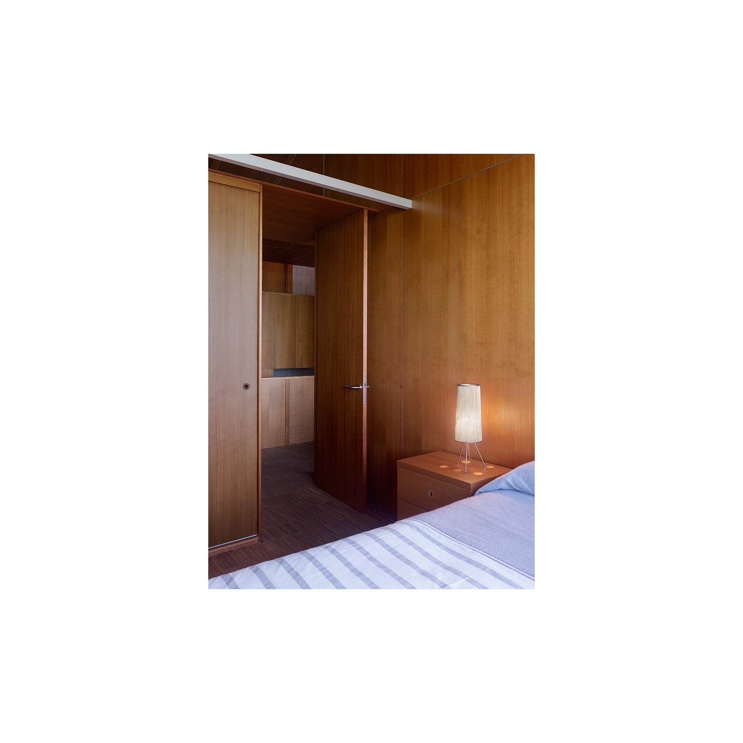 Ura Small Steel Table Lamp with Painted Stainless Steel Mesh Shade