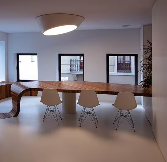 Plus Large Asymmetrical White Ceiling Surface