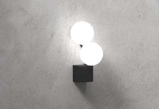 Luna Q2 Wall Light