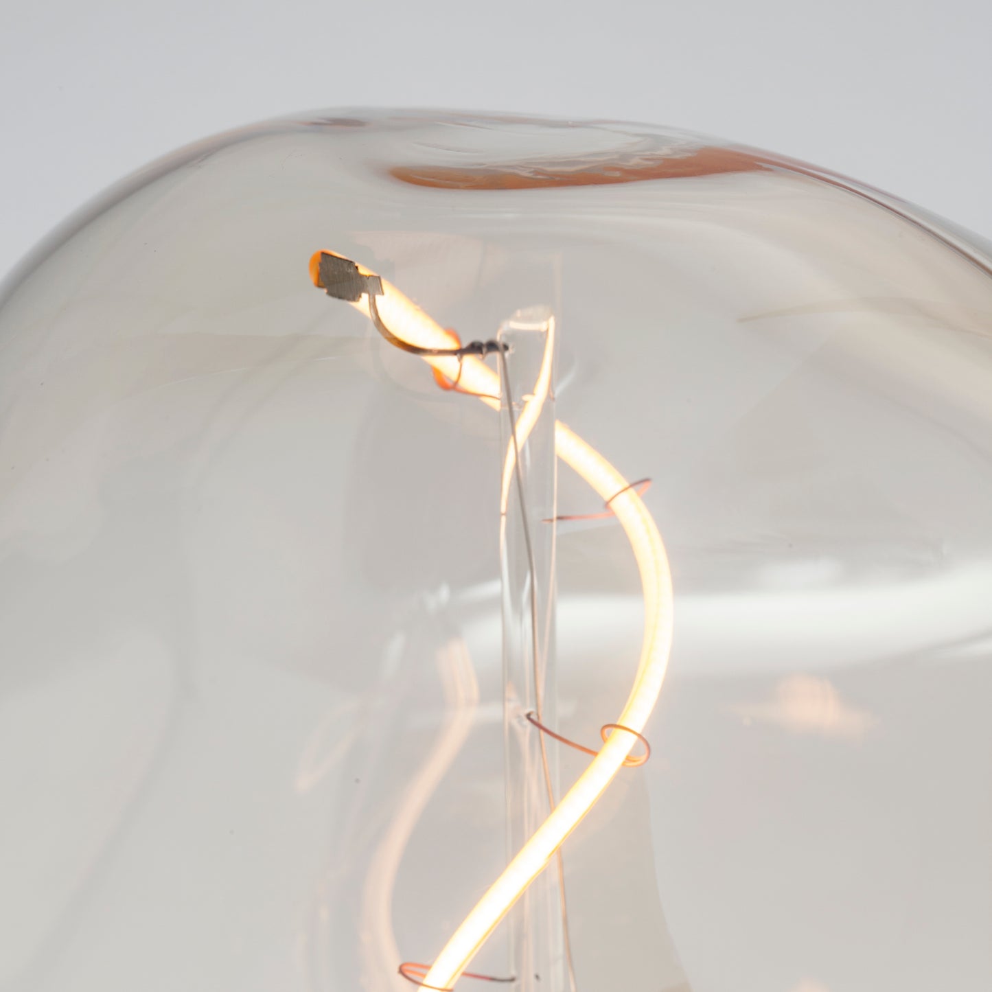 Voronoi I Tinted Glass Bulb with Brass Pendant