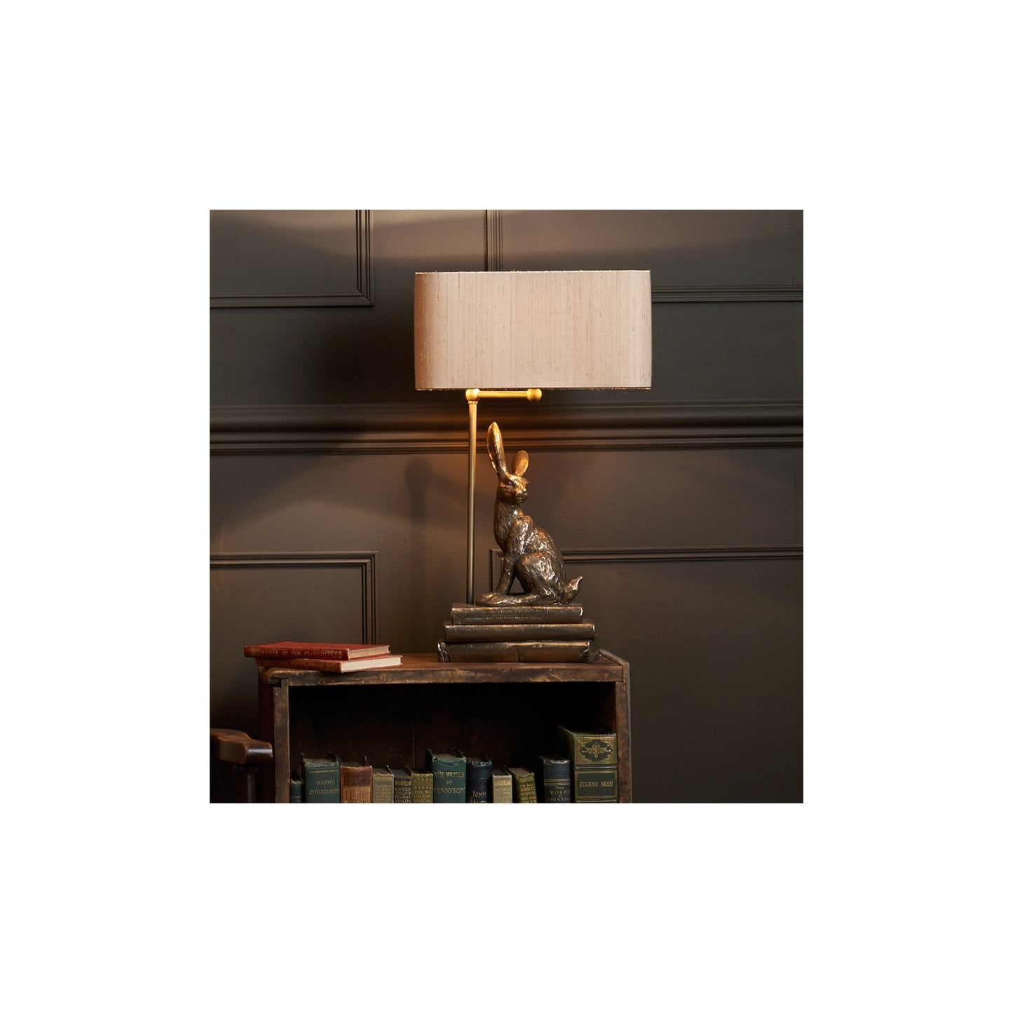 Hopper Table Lamp in Bronze Resin