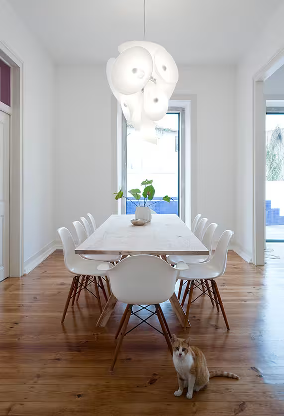 Nebula White Luminaire Pendant with Die-Cast Aluminium & Blown Glass Cones