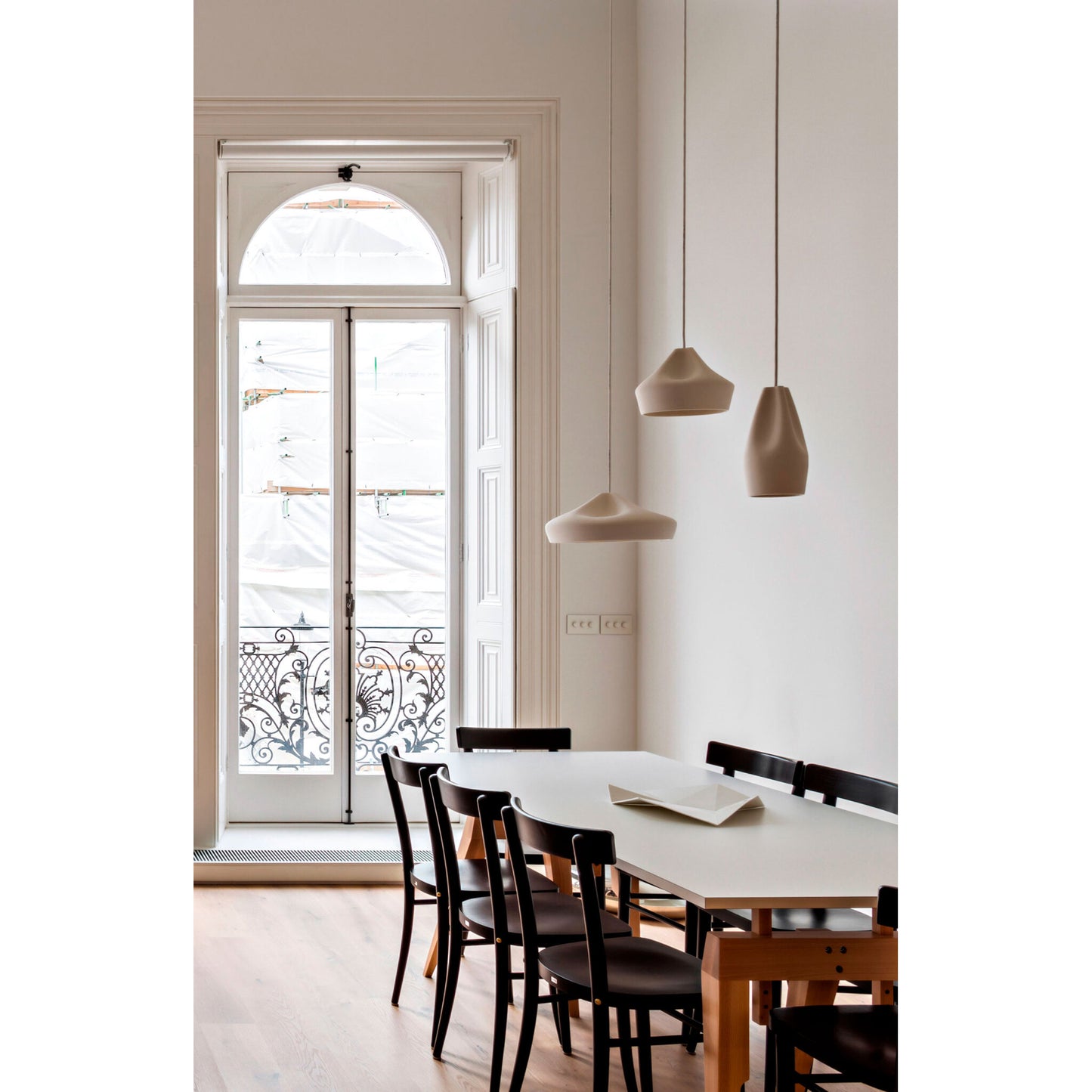 Pleat Box 24 Medium Pendant