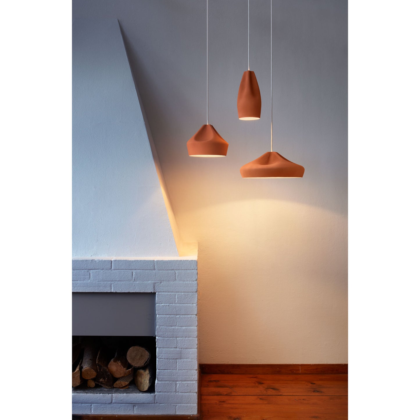 Pleat Box 24 Medium Pendant