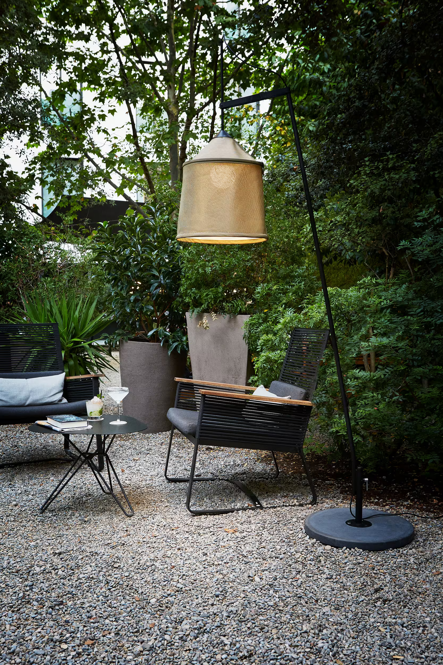 Jaima P307 Outdoor LED Floor Lamp