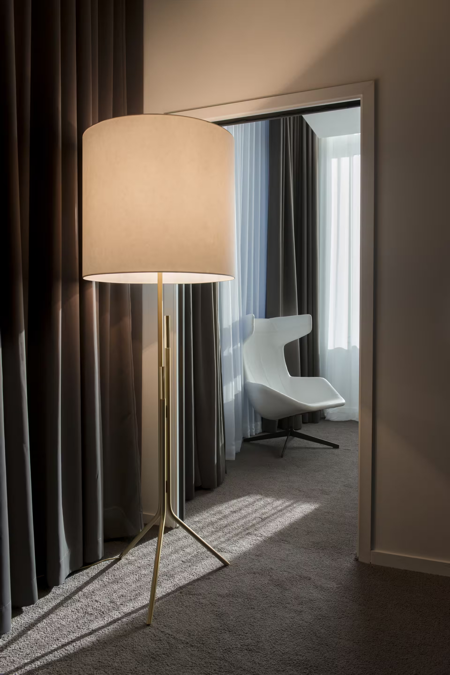Ellis Floor Lamp