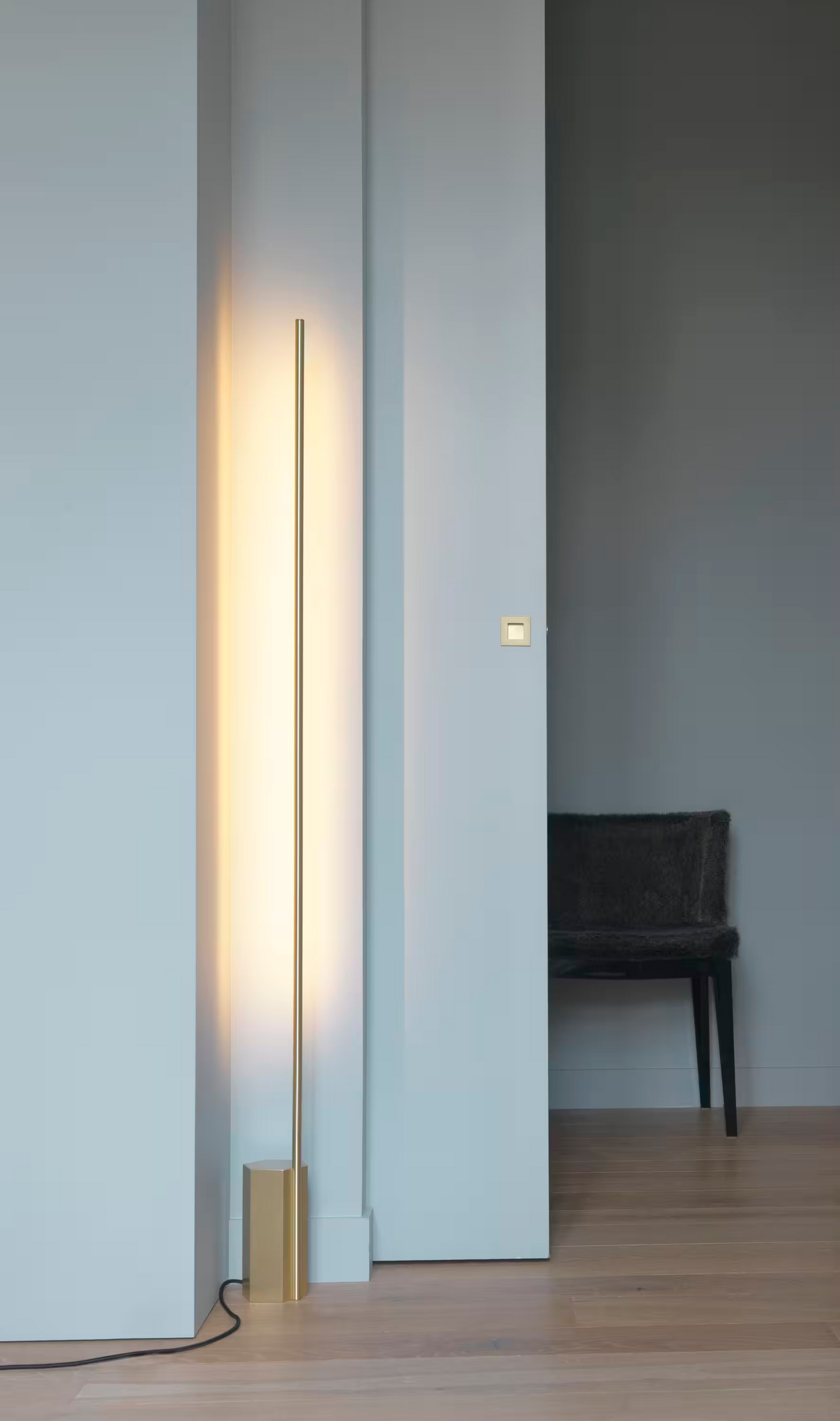 Link LED Floor Lamp
