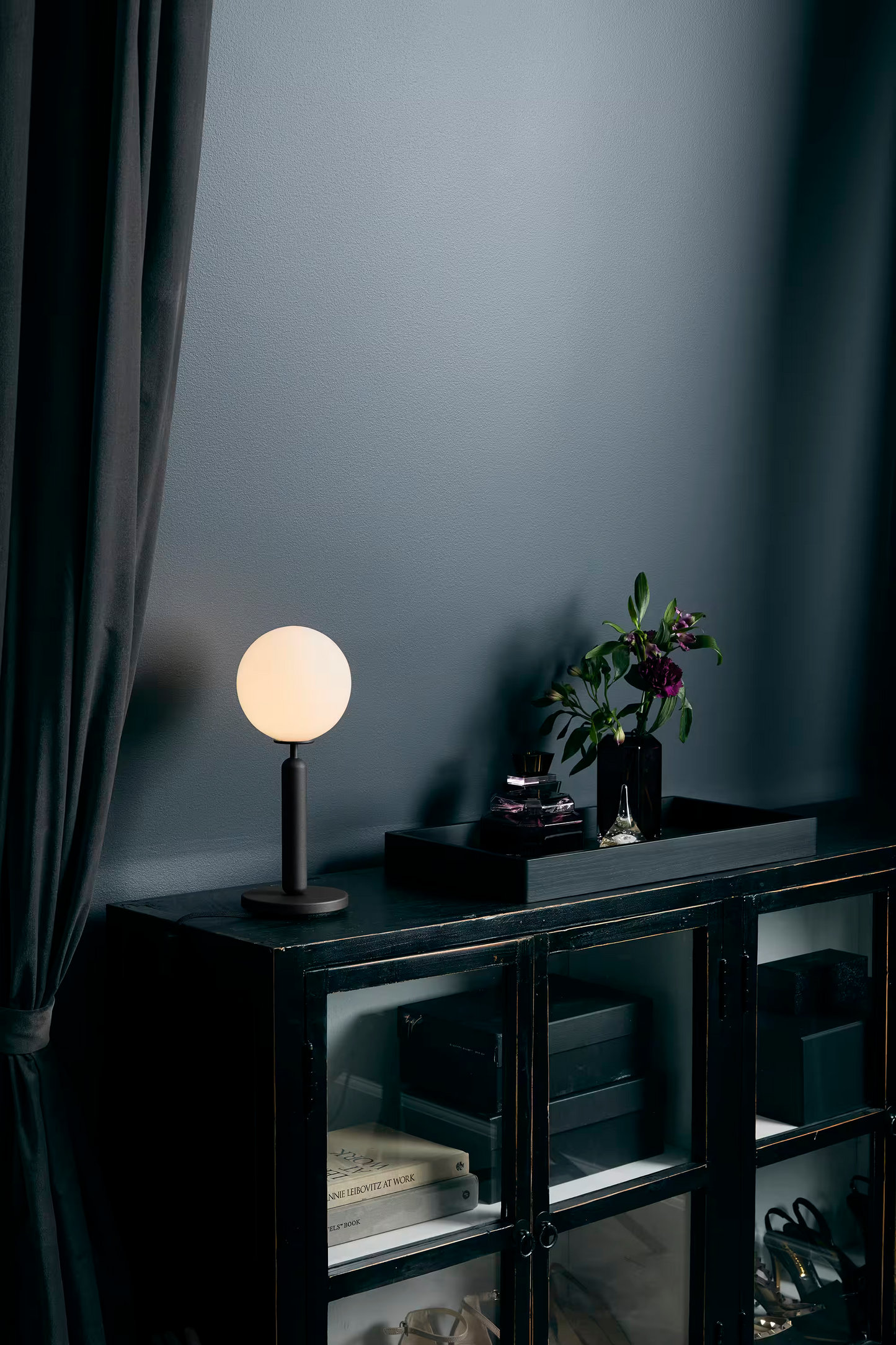 Miira Table Lamp