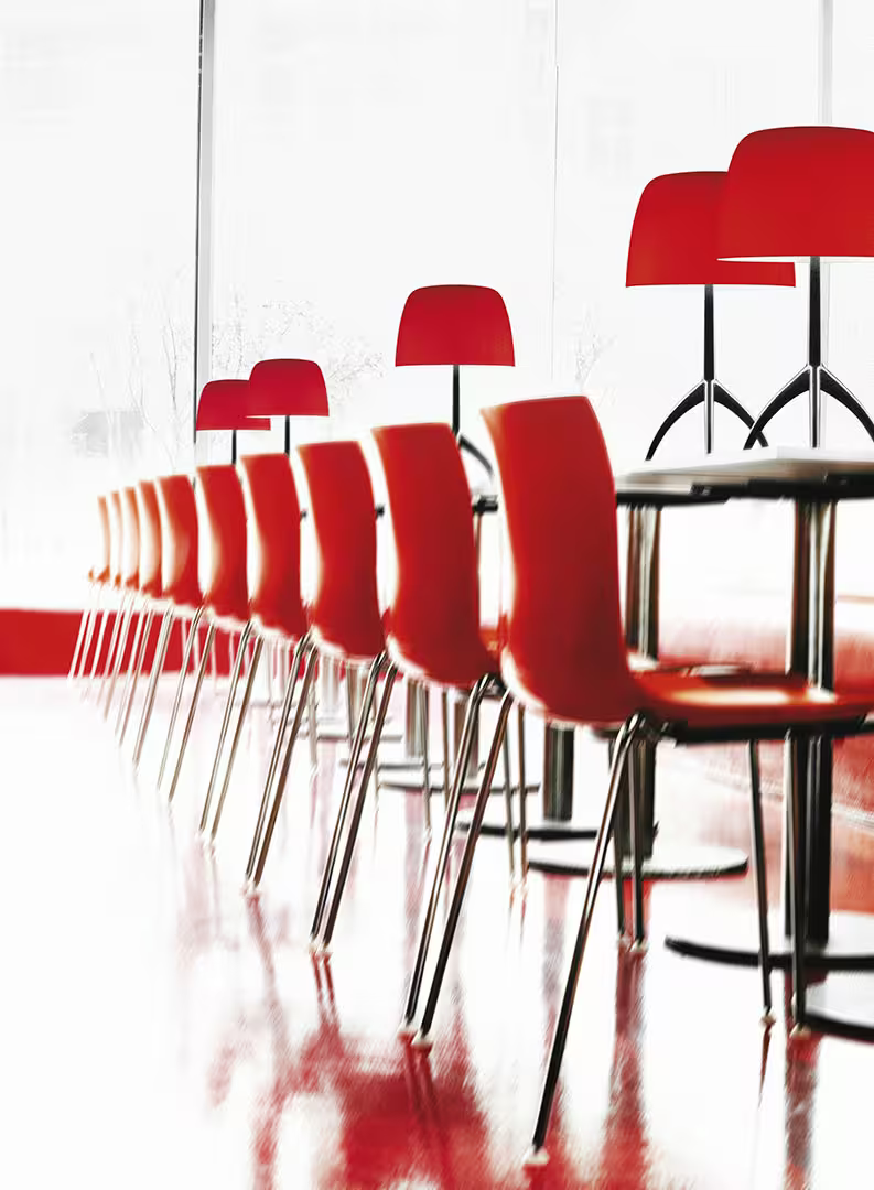 Lumiere Grande On/Off Table Lamp