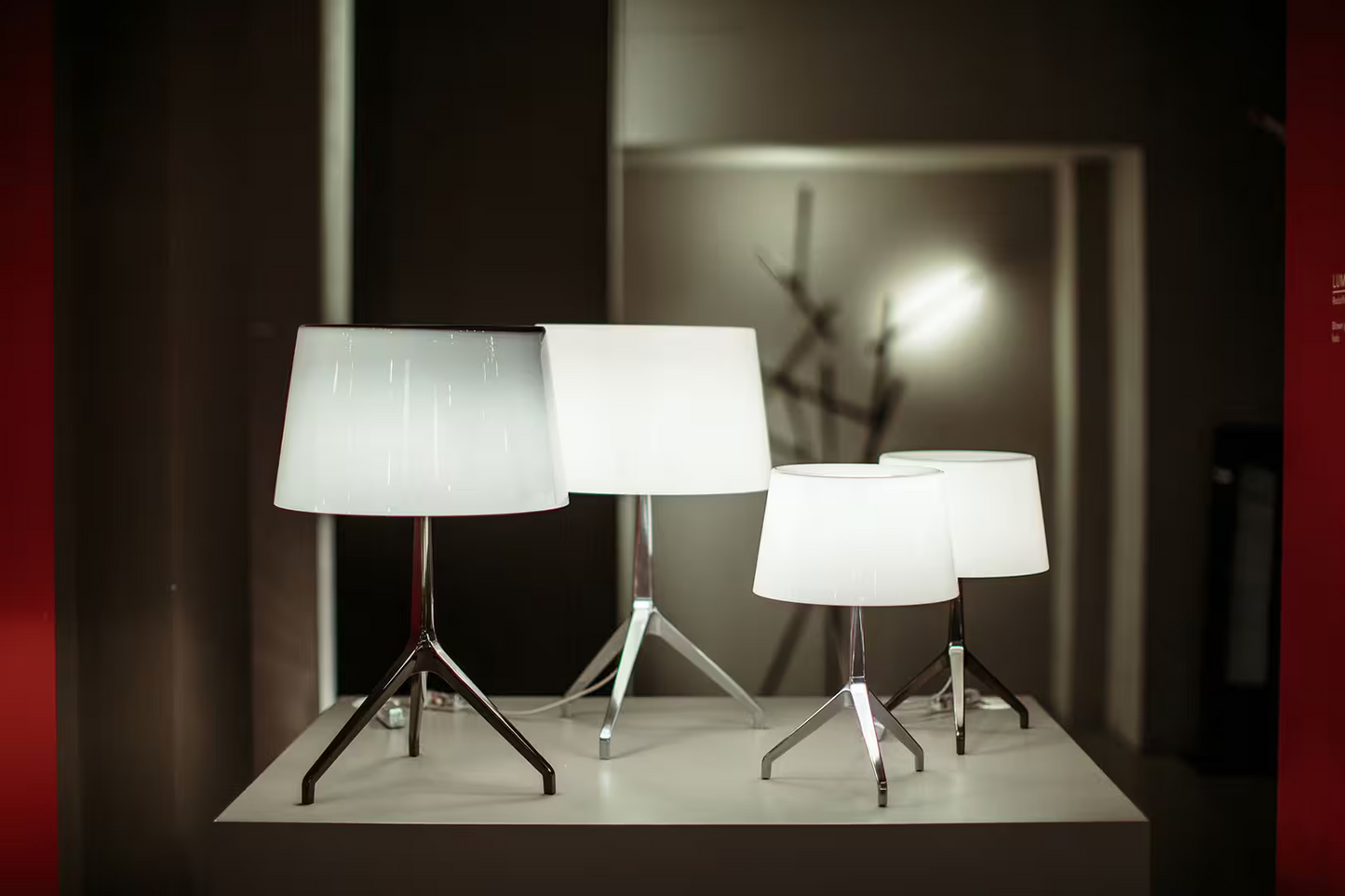 Lumiere Grande On/Off Table Lamp