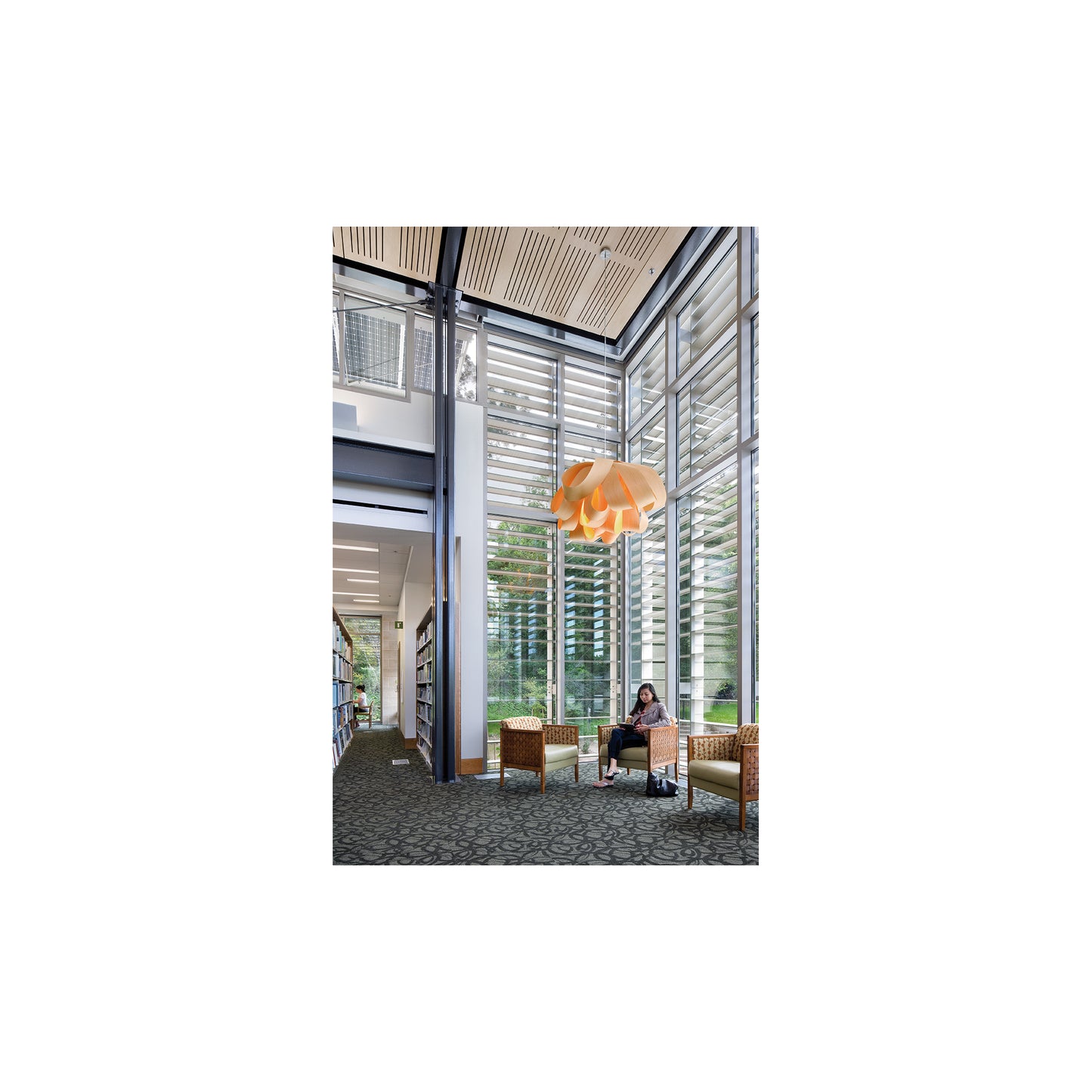 Agatha Large Pendant with Elegant Interlacing Whorls