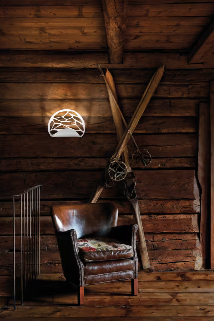 Kelly LED Wall Light