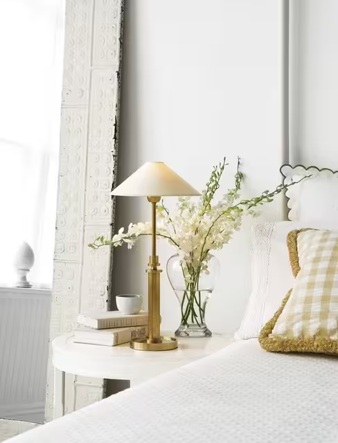Hargett Adjustable Table Lamp